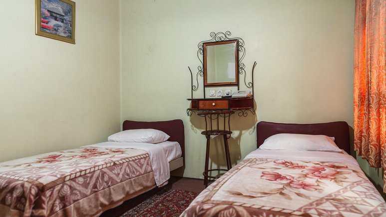 اتاق دو تخته توئین هتل ایران اصفهان